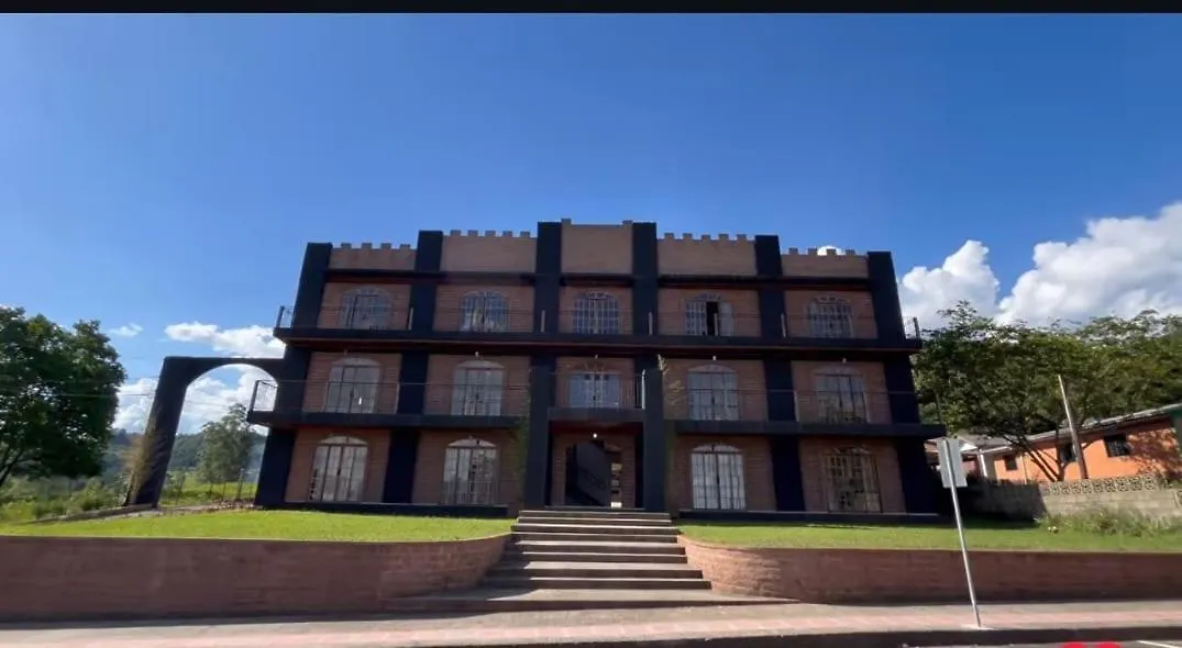 Estalagem Pousada Castelo São Carlos